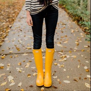 Tall Hunter Rainboots